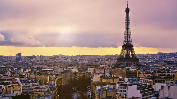 Paris mit dem Eiffelturm.