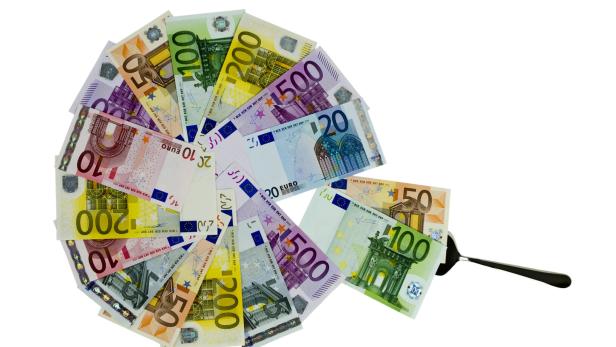 Die Kosten für eine Sanierung in Tortenform dargestellt: wie groß der Brocken ist, der auf eine Wohnung entfällt, hängt von Miteigentumsanteilen ab