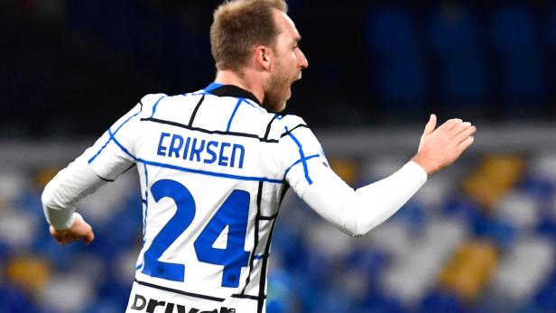 Christian Eriksen im Trikot von Inter Mailand jubelt.