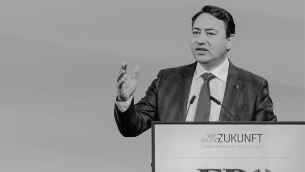 zu sehen ist der oberösterreichische Landeshauptmann-Stv. Manfred Haimbuchner (FPÖ)