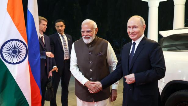 Russian President Vladimir Putin visits India