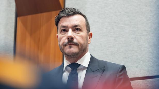 PROZESS GEGEN SIGNA-GRÜNDER RENE BENKO UND MITANGEKLAGTE: BENKO