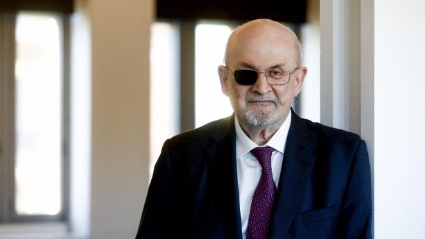 Novelist Salman Rushdie visits Barcelona