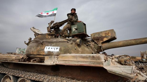 TOPSHOT-SYRIA-CONFLICT-KURDS