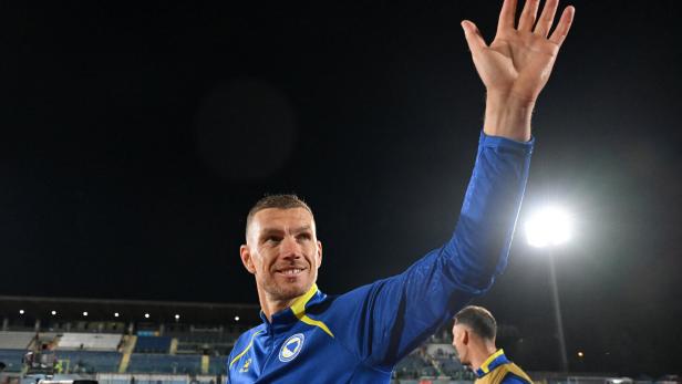 Wechsel nach Deutschland? Edin Dzeko
