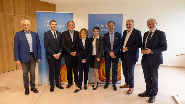 Landeshauptmann Doskozil mit der neuen ärztlichen Direktorin der Klinik Oberwart, Veronika Matzi.