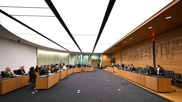 KONSTITUIERENDE SITZUNG DES U-AUSSCHUSSES ZUR CAUSA PILNACEK