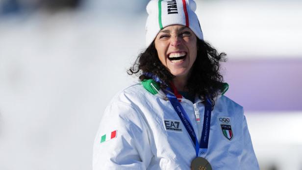 Alpine Skiing - Women's Giant Slalom Victory Ceremony