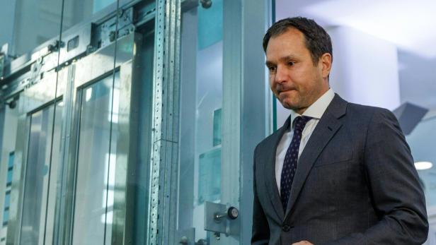 FORTS. PROZESS GEGEN ÖVP-KLUBOBMANN WÖGINGER UND ZWEI FINANZBEAMTE WEGEN AMTSMISSBRAUCHS: SCHMID