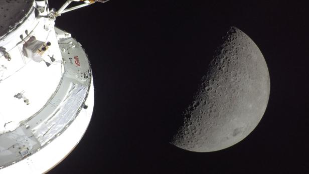 TOPSHOT-US-CANADA-SPACE-ARTEMIS II-NASA
