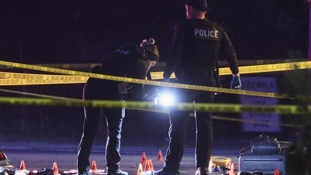 Gunshots reported near White House in Washington