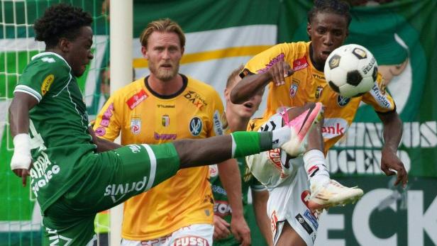 FUSSBALL: ADMIRAL BUNDESLIGA/1. RUNDE: SC AUSTRIA LUSTENAU - SV OBERBANK RIED
