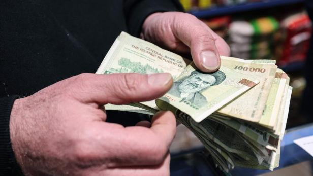 IRAN-ECONOMY