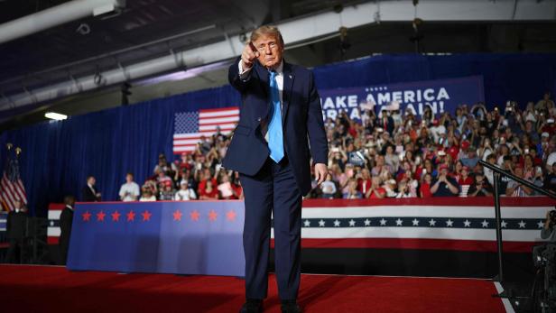 US-PRESIDENT-TRUMP-HOLDS-RALLY-IN-NEBRASKA-SUPPORTING-GOP-CANDID