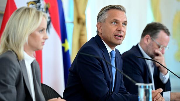 MINISTERRAT: SCHMID (SPÖ) / HATTMANNSDORFER (ÖVP) / SCHELLHORN (NEOS)