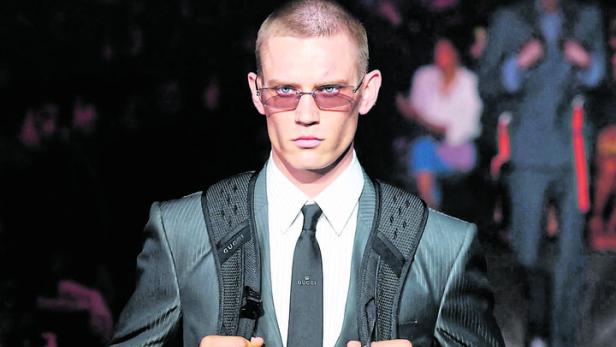FASHION-US-GUCCI