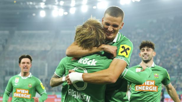 Cvetkovic jubelt mit seinen Kollegen