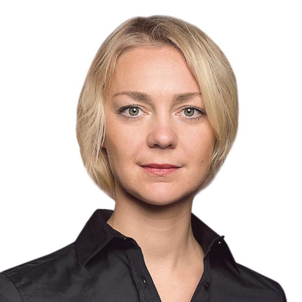 Andrea Hlinka Andrea Hlinka